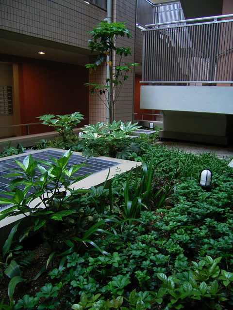 2007年　東京都　マンション外構・造園